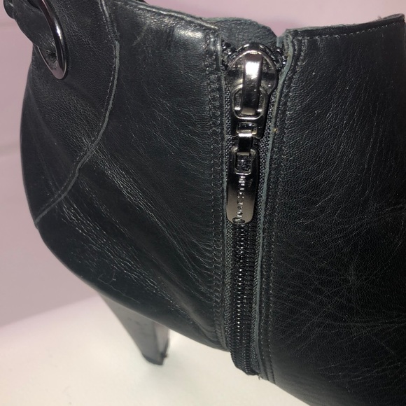 *sold* Schutz Booties (USA size 10B) see pics* - Picture 4 of 8